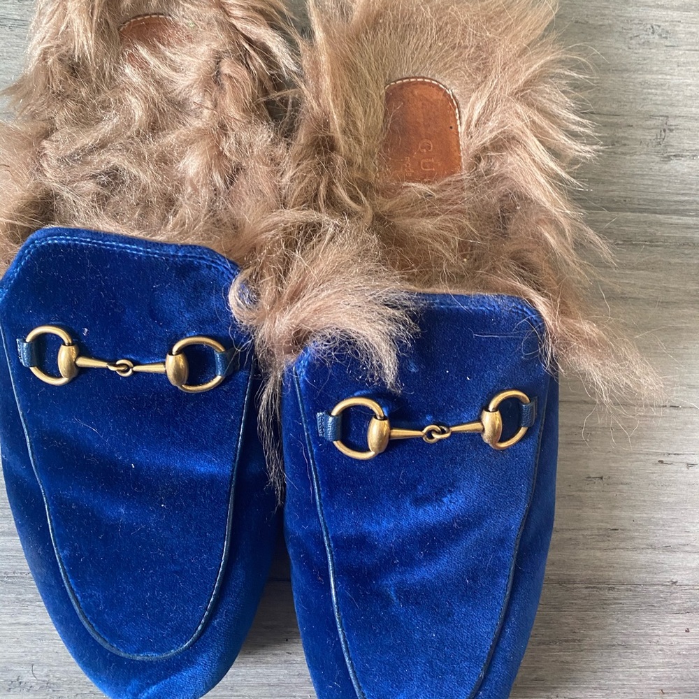 Gucci velvet fur slides